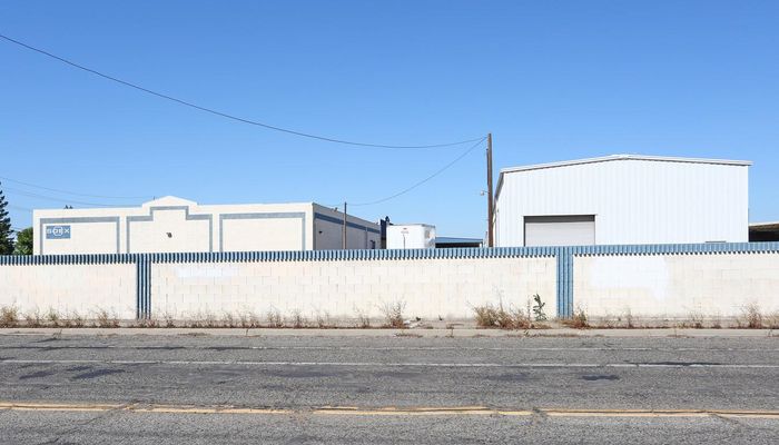 Warehouse Space for Rent at 2360 S Orange Ave Fresno, CA 93725 - #2