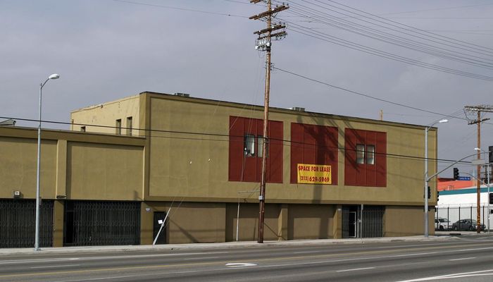 Warehouse Space for Rent at 2001-2031 S Santa Fe Ave Los Angeles, CA 90021 - #2