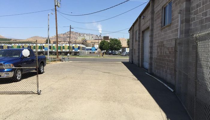 Warehouse Space for Rent at 749 N Plano St Porterville, CA 93257 - #9