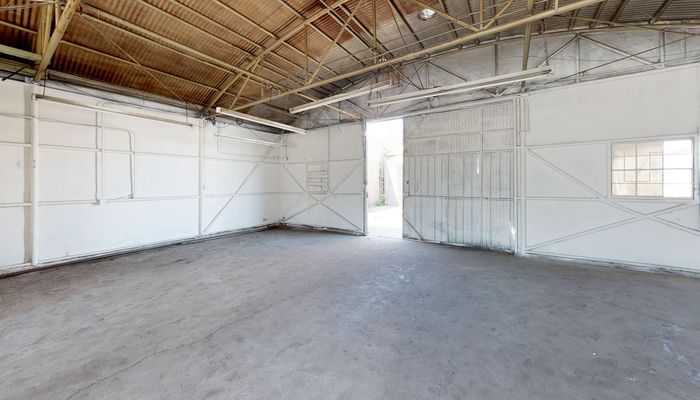 Warehouse Space for Rent at 1425 Santa Fe Ave Long Beach, CA 90813 - #34