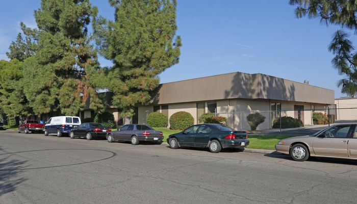 Warehouse Space for Rent at 2788 N Larkin Ave Fresno, CA 93727 - #8