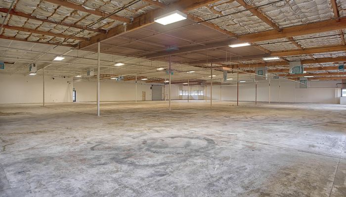 Lab Space for Rent at 10965-10967 Via Frontera San Diego, CA 92127 - #4