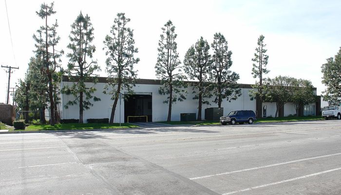 Warehouse Space for Rent at 7550 Chapman Ave Garden Grove, CA 92841 - #5