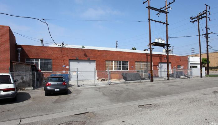 Warehouse Space for Rent at 3330 W El Segundo Blvd Hawthorne, CA 90250 - #4