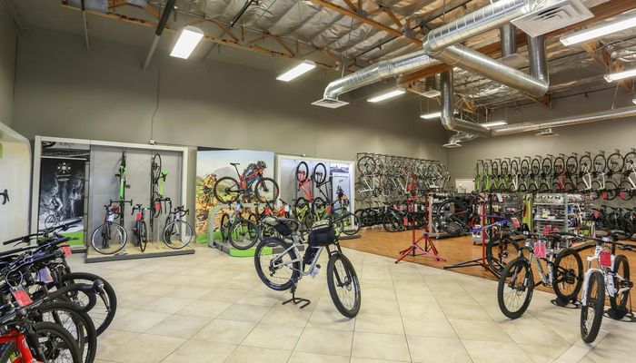 Warehouse Space for Rent at 32835 Temecula Pky Temecula, CA 92592 - #19