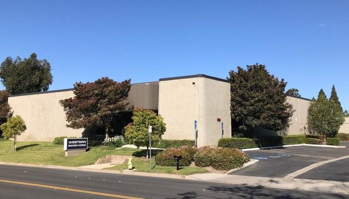 Warehouse Space for Rent at 835 Flynn Rd Camarillo, CA 93012 - #5