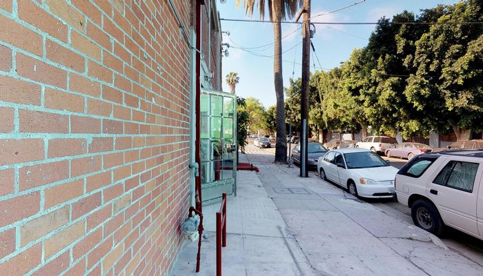Warehouse Space for Rent at 1914 Raymond Ave Los Angeles, CA 90007 - #17