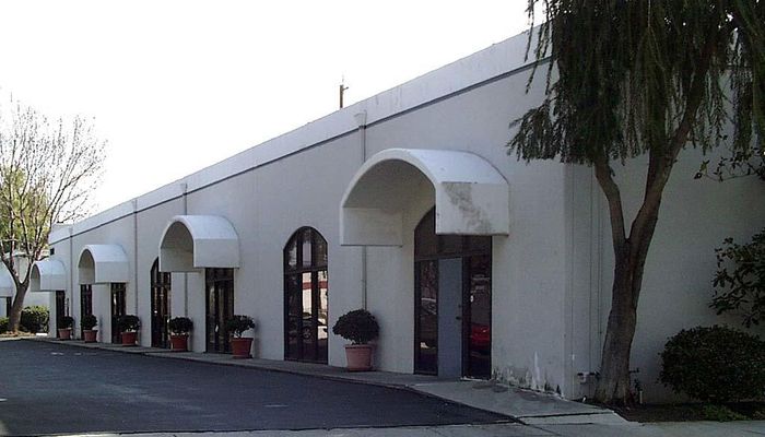 Warehouse Space for Rent at 21122 Nordhoff St Chatsworth, CA 91311 - #4