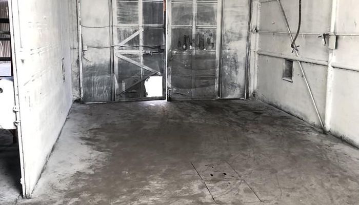Warehouse Space for Rent at 1425 Santa Fe Ave Long Beach, CA 90813 - #25