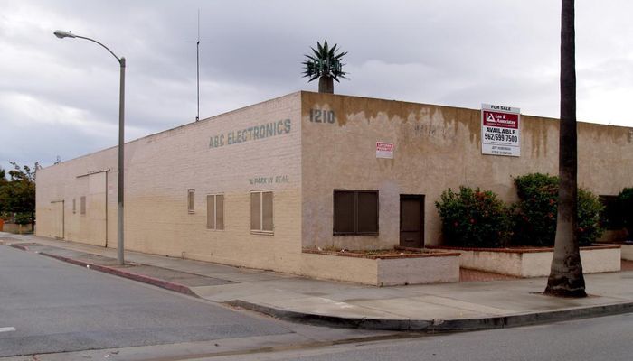 Warehouse Space for Rent at 1210 S Garey Ave Pomona, CA 91766 - #2