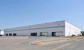Warehouse Space for Rent located at 8030 W Doe Ave Visalia, CA 93291