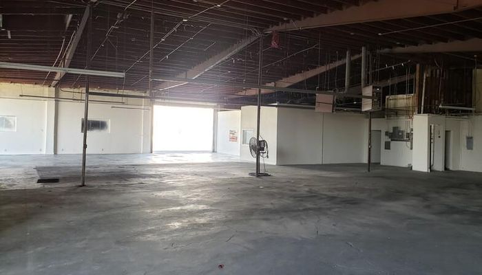 Warehouse Space for Rent at 12173 Branford St Sun Valley, CA 91352 - #9