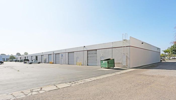 Warehouse Space for Rent at 3401-3419 W MacArthur Blvd Santa Ana, CA 92704 - #1