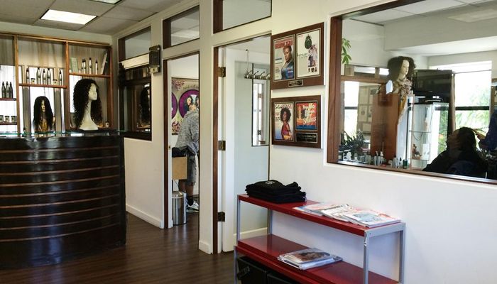 Office Space for Rent at 9437 S. Santa Monica Blvd. Beverly Hills, CA 90210 - #4