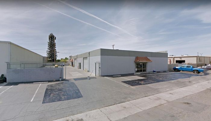 Warehouse Space for Rent at 1220 E Hunter Ave Santa Ana, CA 92705 - #5