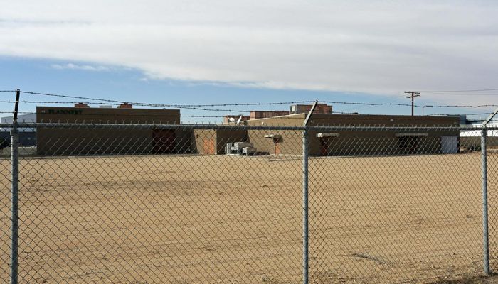Warehouse Space for Rent at 13123 Aerospace Dr Victorville, CA 92394 - #4