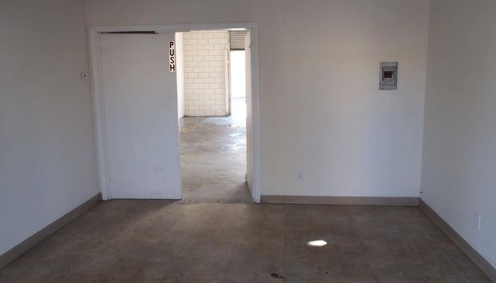 Warehouse Space for Rent at 5835-5841 Mission Gorge Rd San Diego, CA 92120 - #14