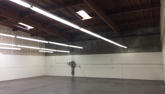 Warehouse Space for Rent at 160 W Slauson Ave Los Angeles, CA 90003 - #4