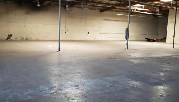 Warehouse Space for Rent at 8600 Tamarack Ave Sun Valley, CA 91352 - #7