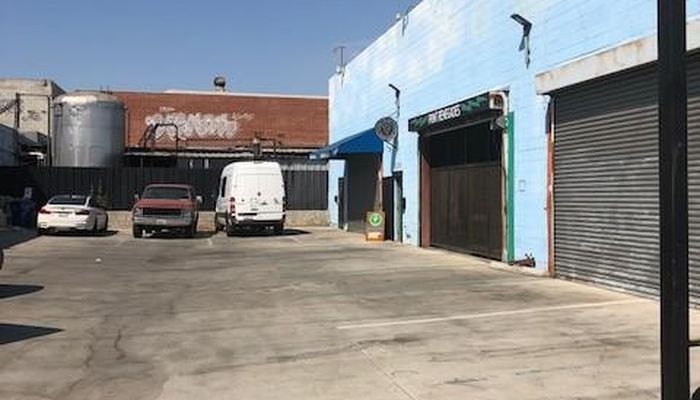 Warehouse Space for Rent at 1025 E 18th St Los Angeles, CA 90021 - #10