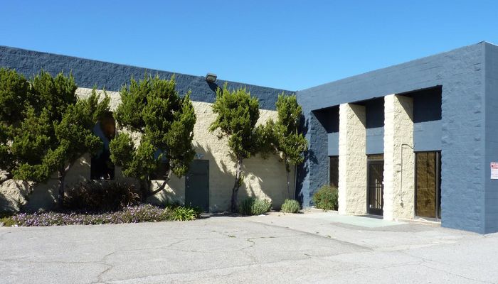 Warehouse Space for Rent at 8411-8421 Canoga Ave Canoga Park, CA 91304 - #9
