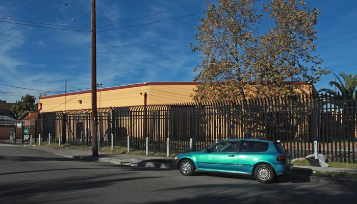 Warehouse Space for Rent at 415 E 32nd St Los Angeles, CA 90011 - #2