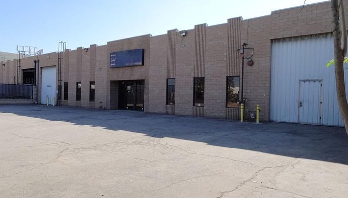 Warehouse Space for Rent at 6916-6918 Valjean Ave Van Nuys, CA 91406 - #1