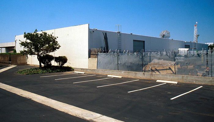Warehouse Space for Rent at 833 N Elm St Orange, CA 92867 - #3