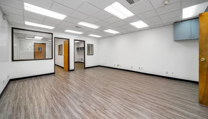 Warehouse Space for Rent at 14208 Towne Ave Los Angeles, CA 90061 - #20