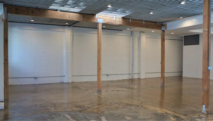 Warehouse Space for Rent at 2637 S Fairfax Ave Culver City, CA 90232 - #20