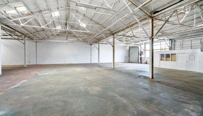 Warehouse Space for Rent at 6007 S St Andrews Pl Los Angeles, CA 90047 - #13