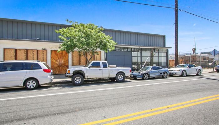 Warehouse Space for Rent at 582-588 Mateo St Los Angeles, CA 90013 - #17