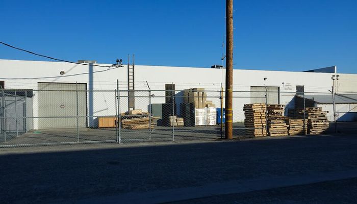 Warehouse Space for Rent at 8427 Canoga Ave Canoga Park, CA 91304 - #7