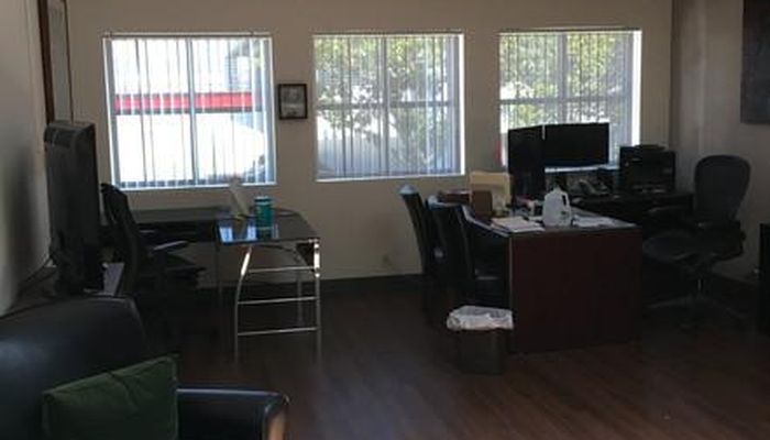 Office Space for Rent at 373 S Doheny Dr Beverly Hills, CA 90211 - #3