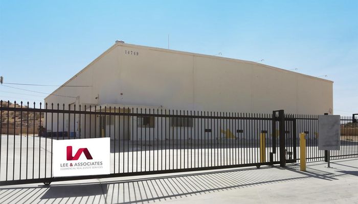Warehouse Space for Sale at 14749 Hesperia Rd Victorville, CA 92395 - #1