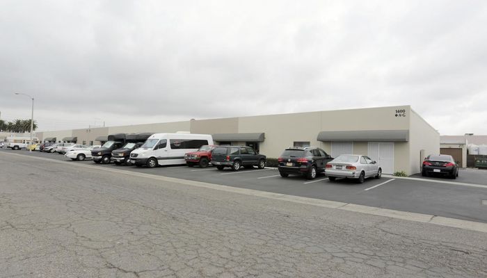 Warehouse Space for Rent at 1400-1420 E Saint Andrew Pl Santa Ana, CA 92705 - #7