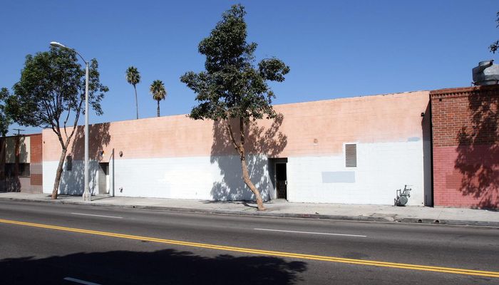 Warehouse Space for Rent at 4713-4719 W Jefferson Blvd Los Angeles, CA 90016 - #1